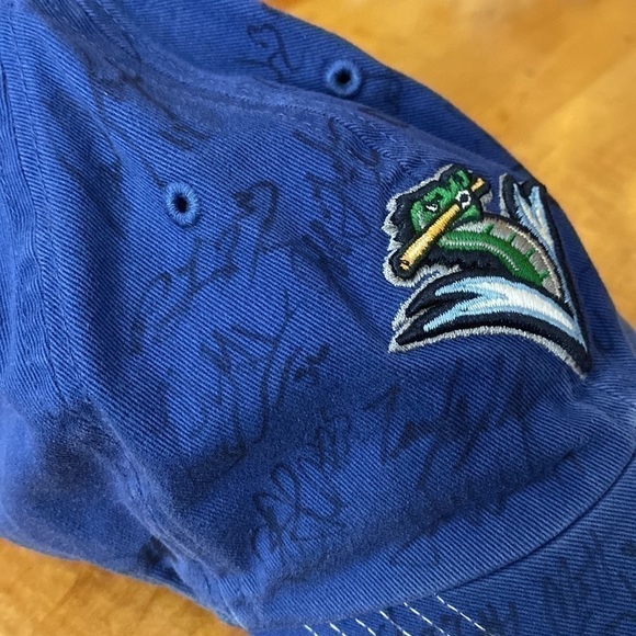 Vermont Lake Monsters Minor League Baseball Retro Signed hat cap OS - Picture 3 of 9